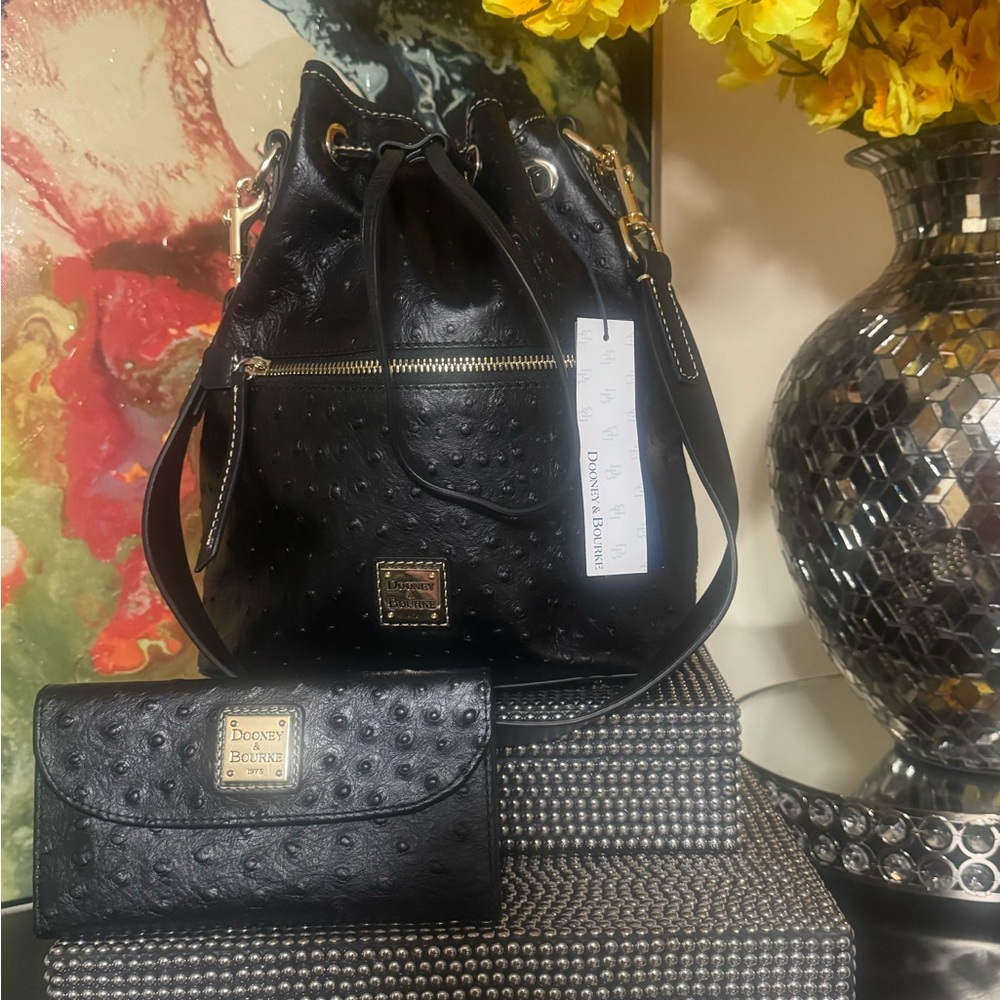 Dooney & Bourke Black Leather Bag and Wallet Set / NWT
